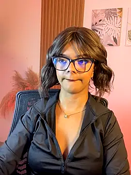 Milabrown  online show from October 14, 6:54 pm