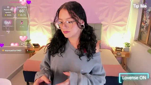 jenn cg online show from July 9, 8:44 pm