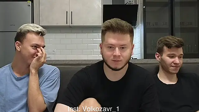 boys sobolisha online show from November 13, 8:08 pm