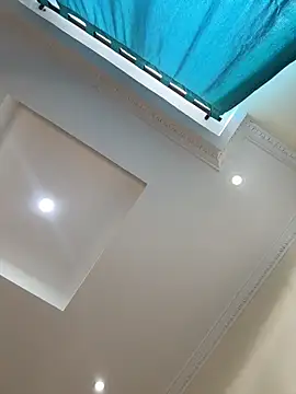 Ivelleee  online show from January 5, 7:50 pm