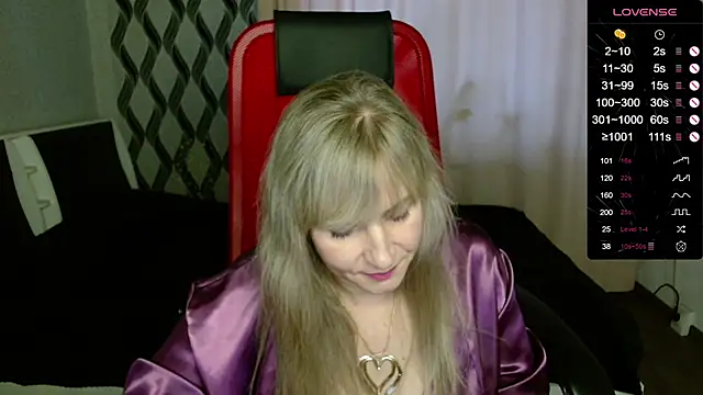 Snapshot of ganet469 chatting on October 23, 2:01 pm ganet469 online show from October 23, 2:01 pm