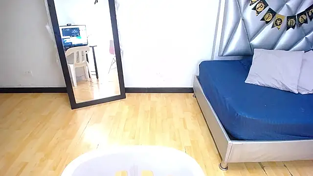 goldenn ass1 online show from October 23, 3:23 am