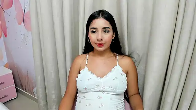 BabyAbril18 online show from October 5, 1:54 am