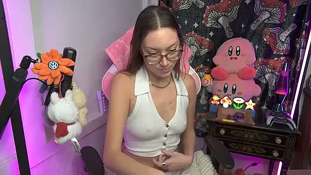 SpaceCowWhore online show from January 12, 7:30 pm