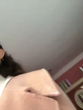 aa520uv online show from March 19, 5:56 am