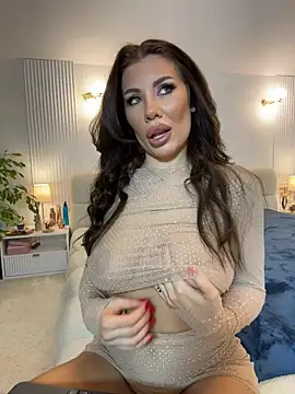 CelineReys online show from April 13, 6:09 pm