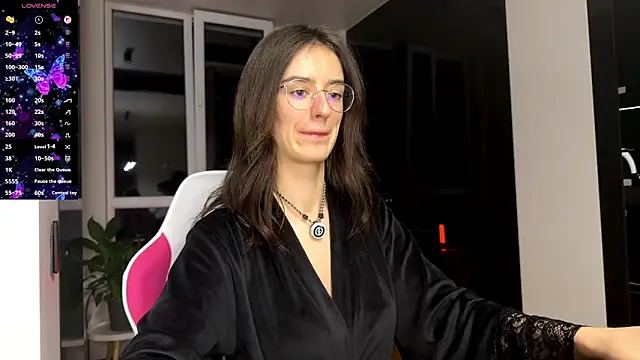 TwinTemptations online show from March 5, 9:10 pm