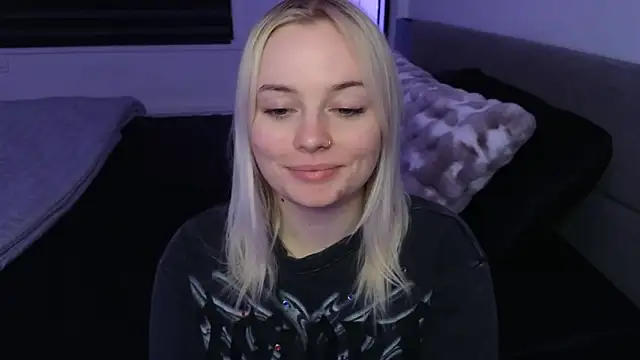 margot robbie7 online show from March 27, 1:18 am