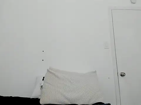peachgoddess online show from May 29, 1:42 pm