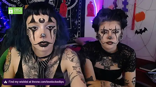 lovelockedlips online show from October 24, 3:13 am
