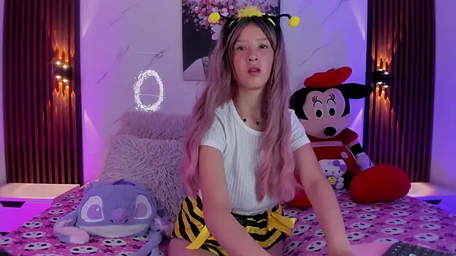 Sophie joyy online show from March 5, 4:41 am