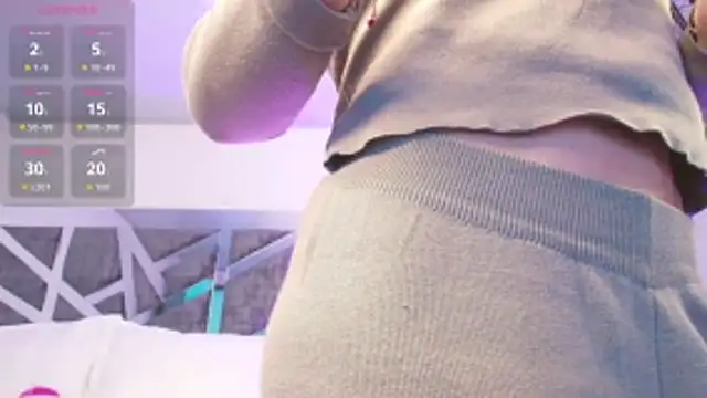 Meghann sweet1993 online show from April 9, 5:21 am