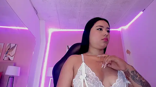 Molly h0t online show from March 11, 1:58 pm