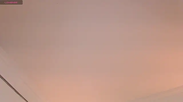 Snapshot of Valen_ross_ chatting on September 9, 9:58 pm Valen ross online show from September 9, 9:58 pm