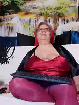 QueenPammy1 online show from February 19, 8:25 am