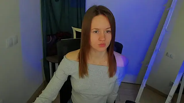 Snapshot of Catherine_e chatting on October 20, 6:44 pm Catherine e online show from October 20, 6:44 pm