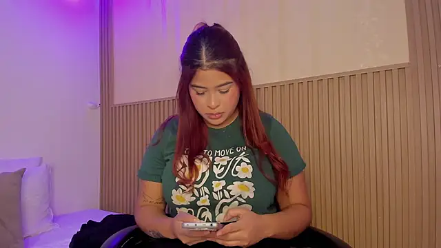 sharonscoth online show from March 12, 7:16 pm