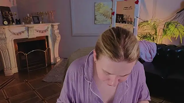 Jes Solar online show from April 5, 9:03 pm