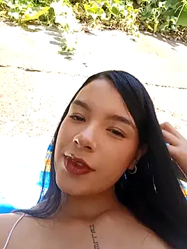 Snapshot of adrianagilton chatting on September 9, 2:28 pm adrianagilton online show from September 9, 2:28 pm