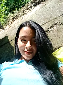 Snapshot of adrianagilton chatting on October 2, 3:17 pm adrianagilton online show from October 2, 3:17 pm