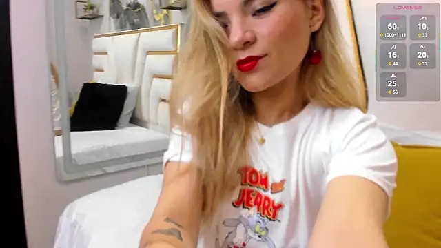 NalaRosse online show from February 4, 2:58 am