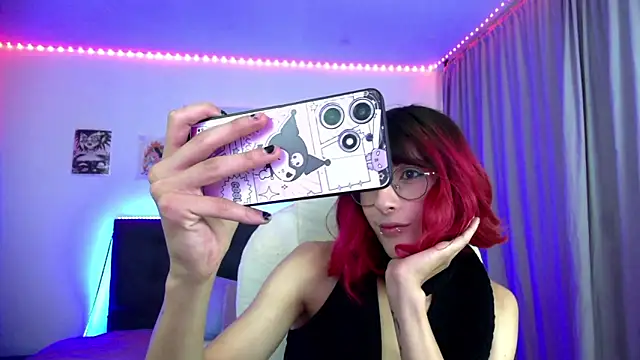 goth minerva online show from January 10, 1:38 pm