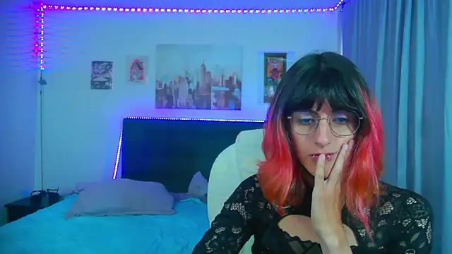 goth minerva online show from April 10, 1:39 pm