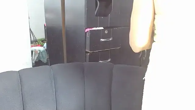 Allyson Mature online show from February 20, 9:55 am