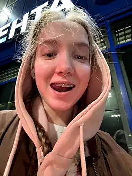 bambi lu online show from October 16, 4:42 pm