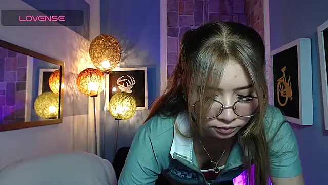 Fiorellaa delsd online show from November 19, 3:34 pm