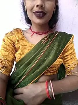 Eshna Dabral online show from November 7, 11:27 am