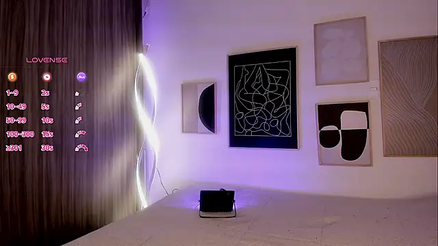 im eli1 online show from November 27, 6:55 pm