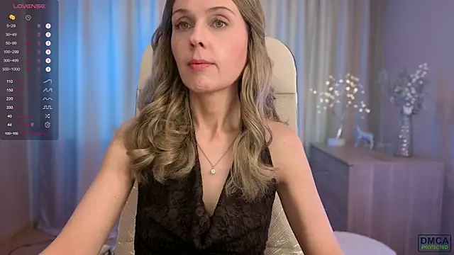 mis seductive online show from April 27, 2:47 pm