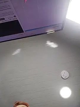 Cerecitaa02  online show from November 5, 11:26 am