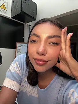 Snapshot of ImAshley1 chatting on October 12, 5:48 pm ImAshley1 online show from October 12, 5:48 pm