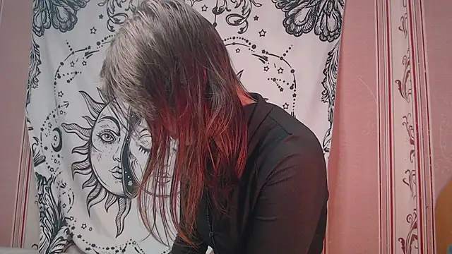 Thighswithspikes online show from September 12, 8:45 am