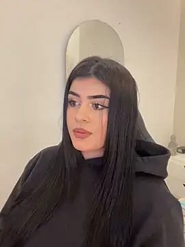 Kariina  69 online show from November 26, 2:34 am