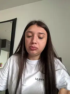 Mia  Gray online show from February 8, 7:06 pm