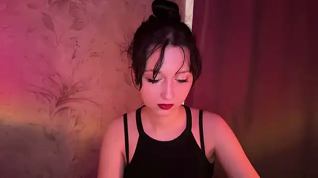 YourTemptation  online show from March 2, 12:01 pm