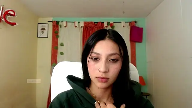 vale miel online show from October 19, 1:40 am