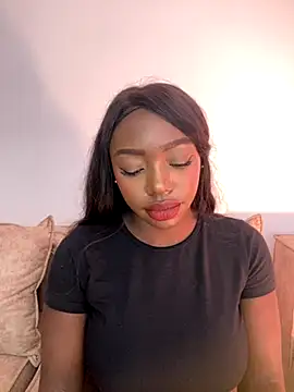 alissradiante1 online show from December 3, 3:42 am