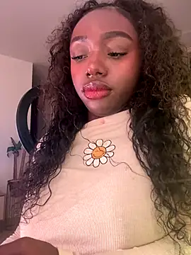 alissradiante1 online show from January 8, 5:55 am