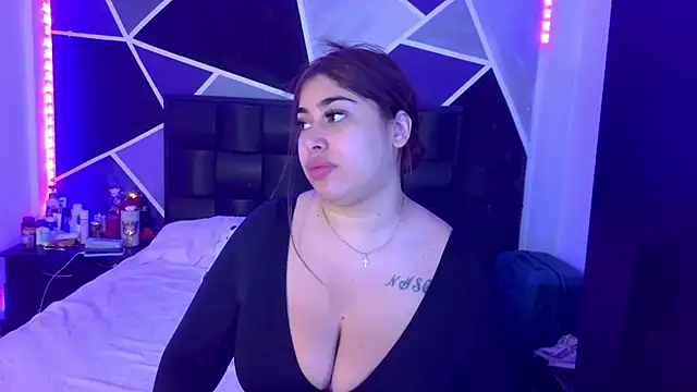 jazminslut online show from March 18, 1:10 am