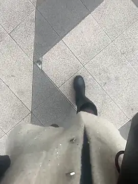 xiaoyuan01 online show from December 5, 3:17 am