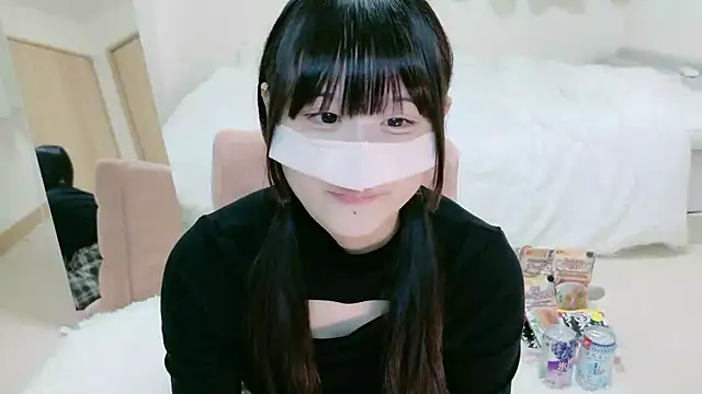 Snapshot of im_hina chatting on October 28, 6:13 pm im hina online show from October 28, 6:13 pm