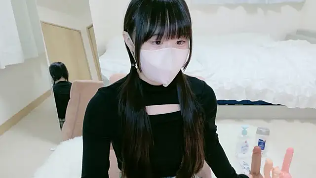 Snapshot of im_hina chatting on October 10, 6:02 pm im hina online show from October 10, 6:02 pm