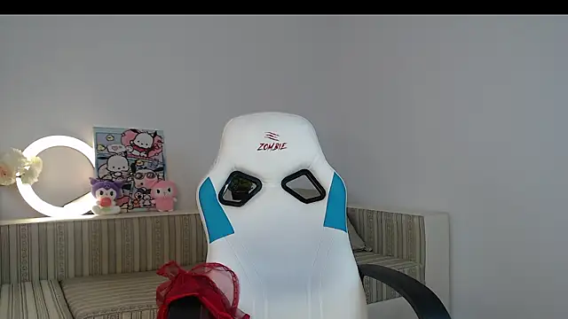 scamelia online show from March 30, 6:35 am