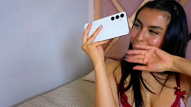 Snapshot of miss_ada_ chatting on October 5, 12:15 am miss ada  online show from October 5, 12:15 am