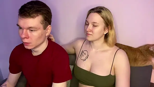 julielourens online show from April 1, 7:20 am