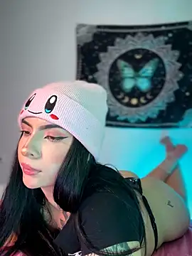 Snapshot of missy_miller chatting on February 10, 3:42 am missy miller online show from February 10, 3:42 am